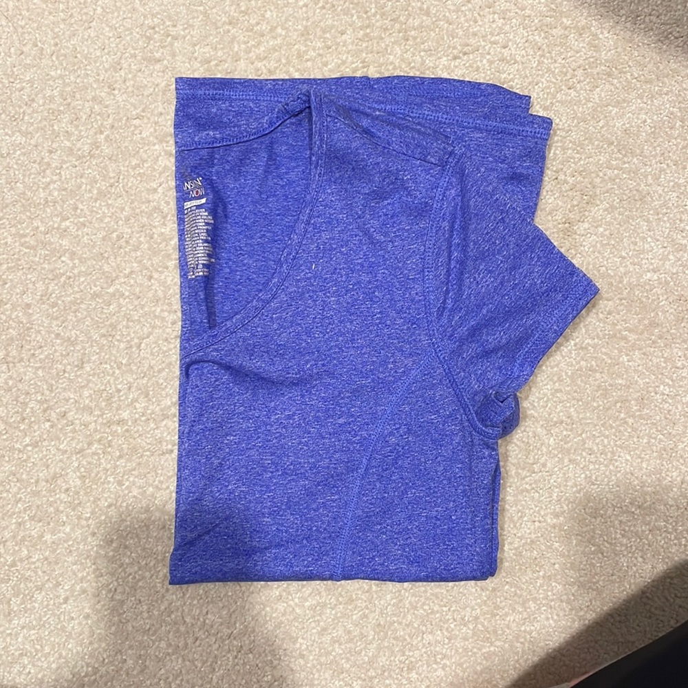 Semifitted workout dry fit shirt